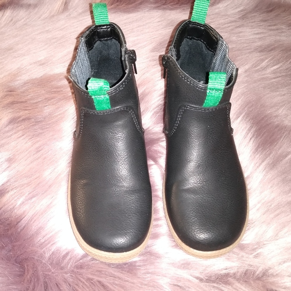 CAT AND JACK BOY SHOES